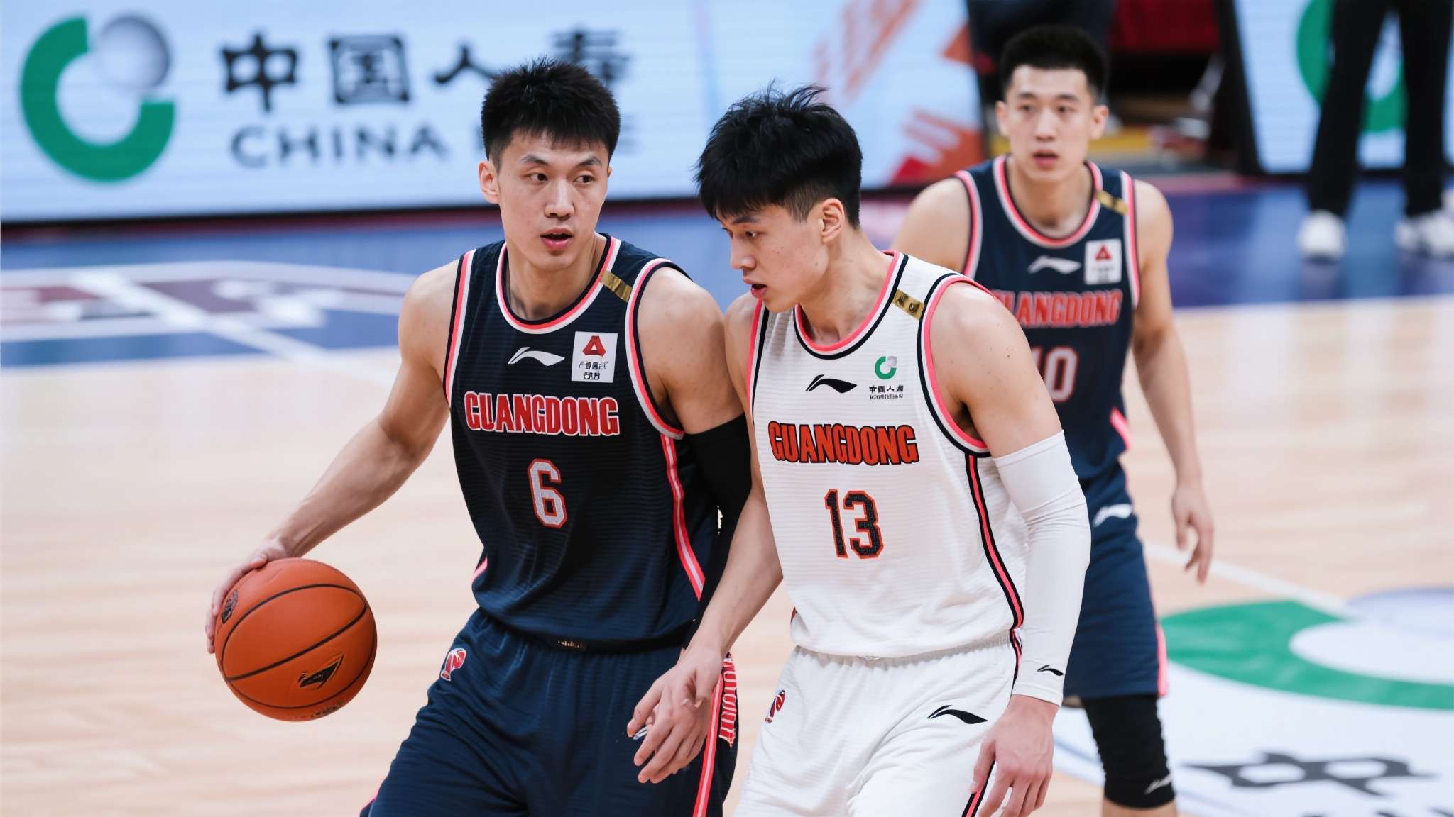 G3广东战北京前瞻!后场+锋线得分仍需支棱,两大外或成胜负手! G3广东战北京前瞻!后场+锋线得分仍需支棱,两大外或成胜负手!